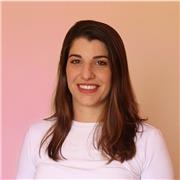 Profesora de matemática, con amplia experiencia en dar clases a nivel universitario, ESO y Bachillerato.